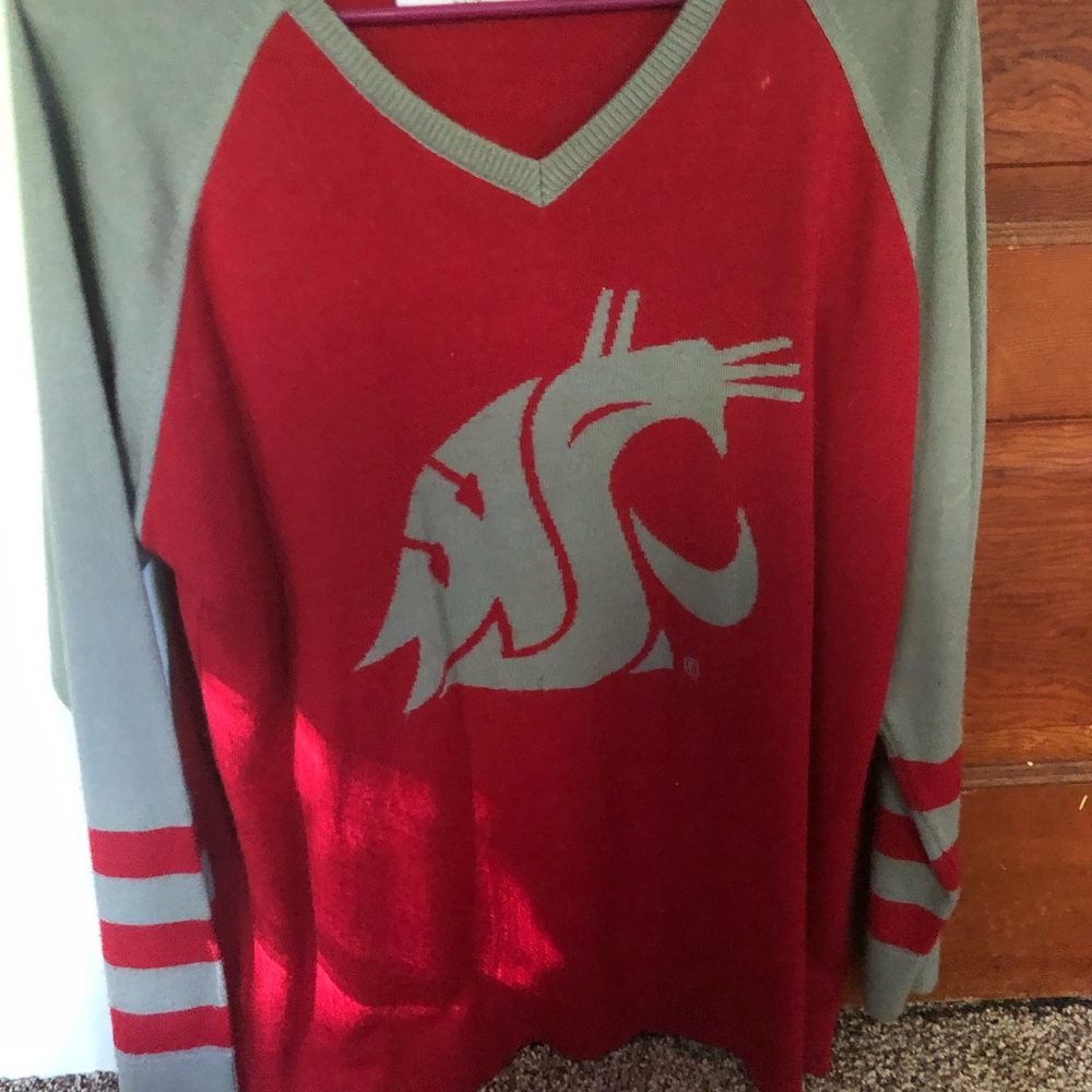 Washington Cougs sweater